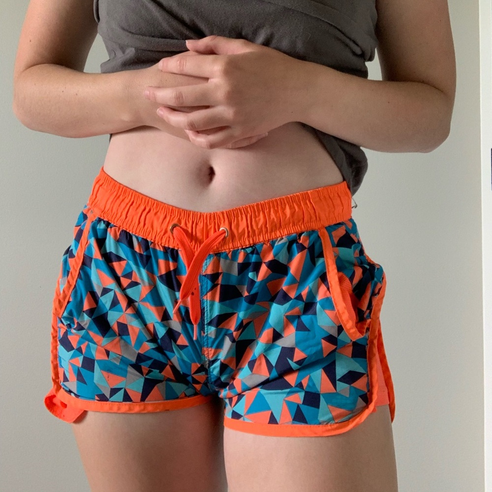 Running shorts